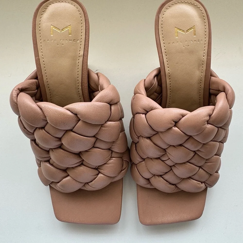 NEW MARC FISHER Dakini‎ Square Toe Leather Slide/Sandal, Tan Size 5.5